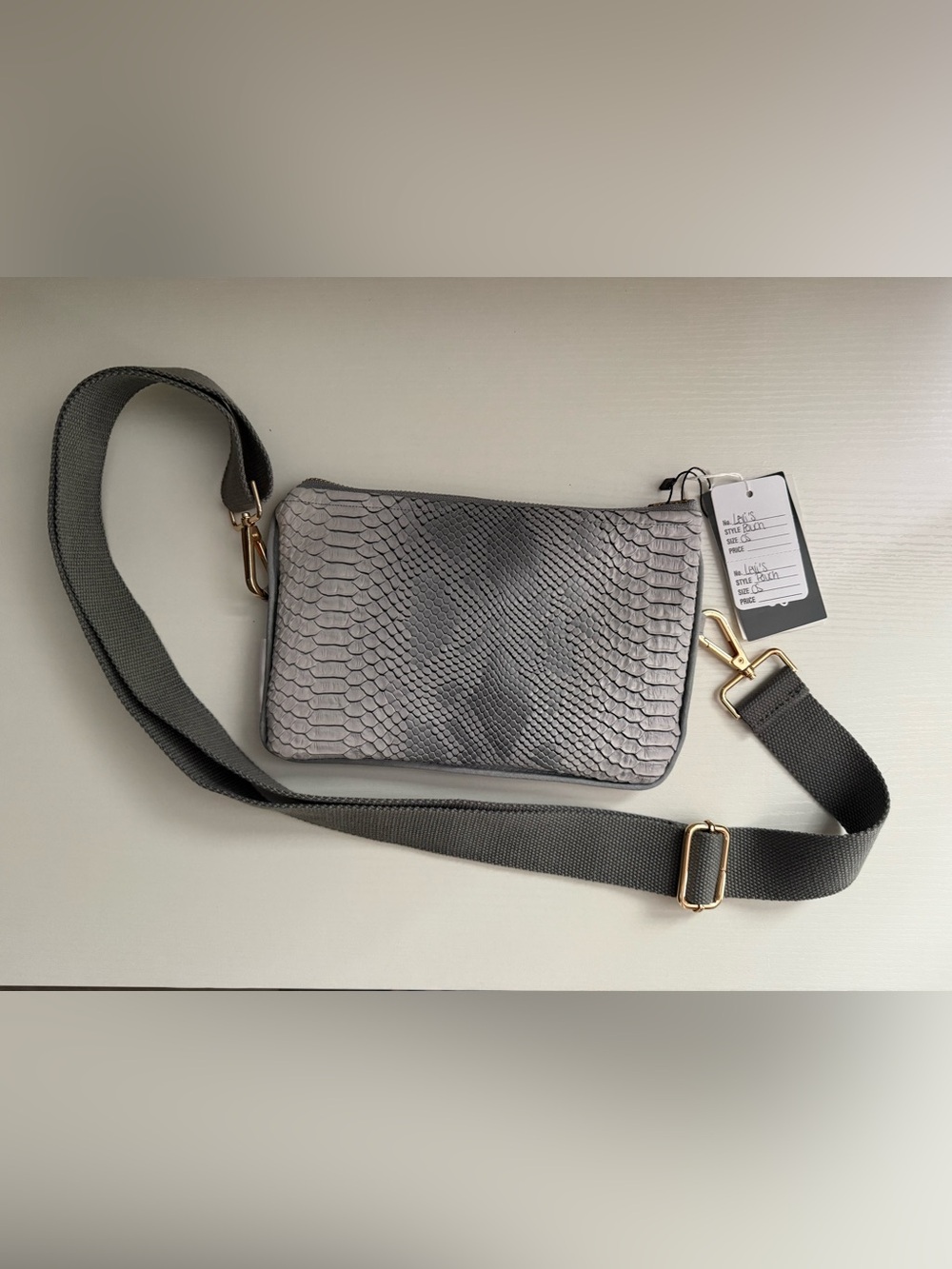 Levi's Gray Crossbody Bag with Textured Panel - Picture 2 of 3